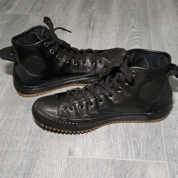 Converse Other - Converse Chuck Taylor leather lace-up boots